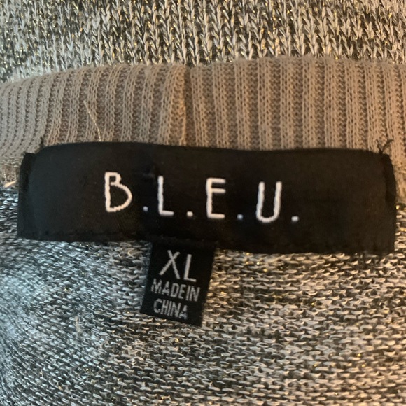 B.L.U.E. Sweater - Picture 6 of 7